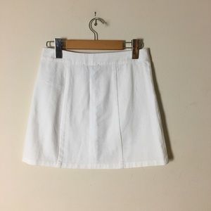 Forever 21 White Denim Mini Skirt Size: Small NWOT